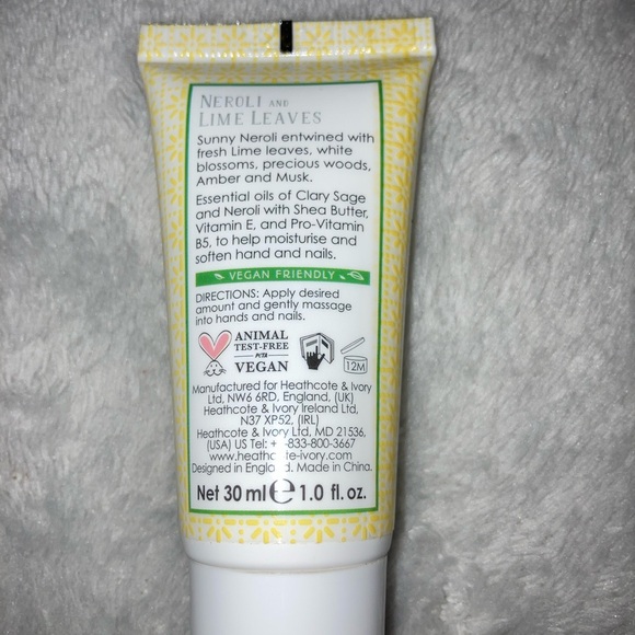 Heath coat & ivory hand cream - Picture 2 of 2